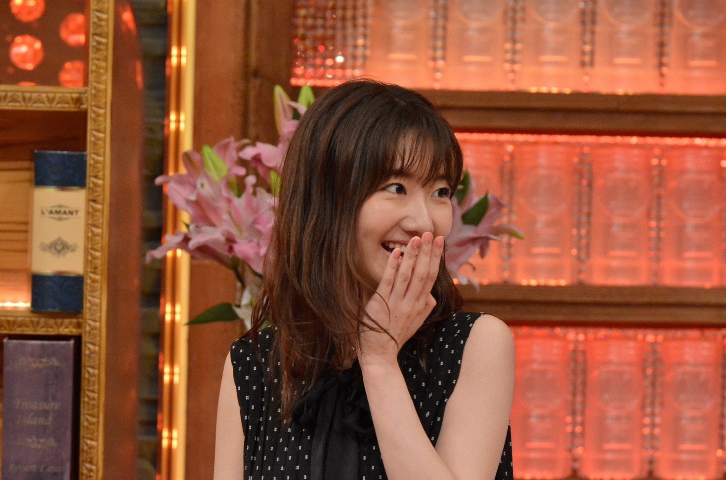 柏木由紀 (c)読売テレビ