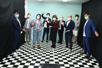 「TANDEM feat. 顔-1グランプリ2020」の様子。