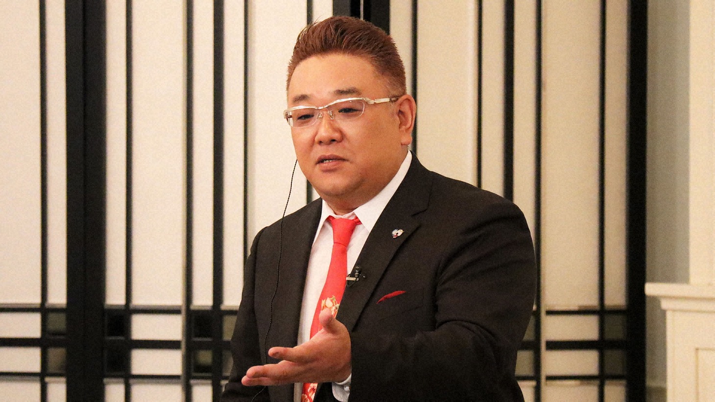 サンドウィッチマン伊達