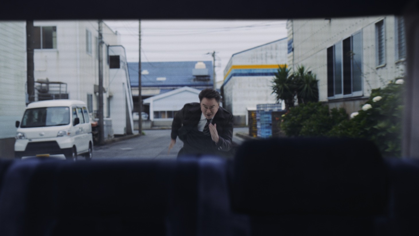 新CM「勝手にHERO’S 勝手に刑事（デカ）」編より。