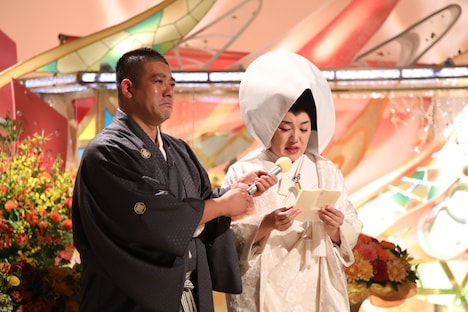 チェリー吉武、たんぽぽ白鳥夫妻。(c)ABCテレビ