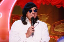 ロバート秋山 (c)フジテレビ