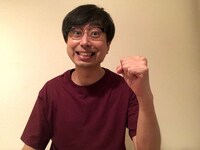 ガッツポーズのおいでやす小田。