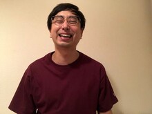 緩んだ表情のおいでやす小田。