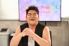 サンドウィッチマン富澤扮するT.T. Park。