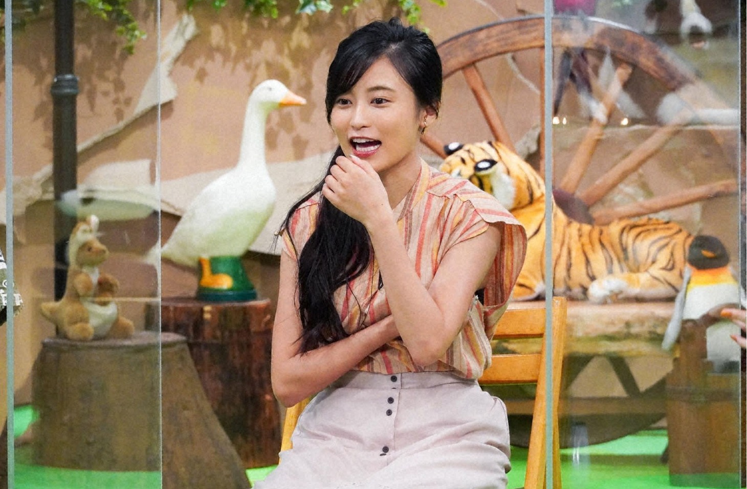 モフモフ好きの小島瑠璃子。