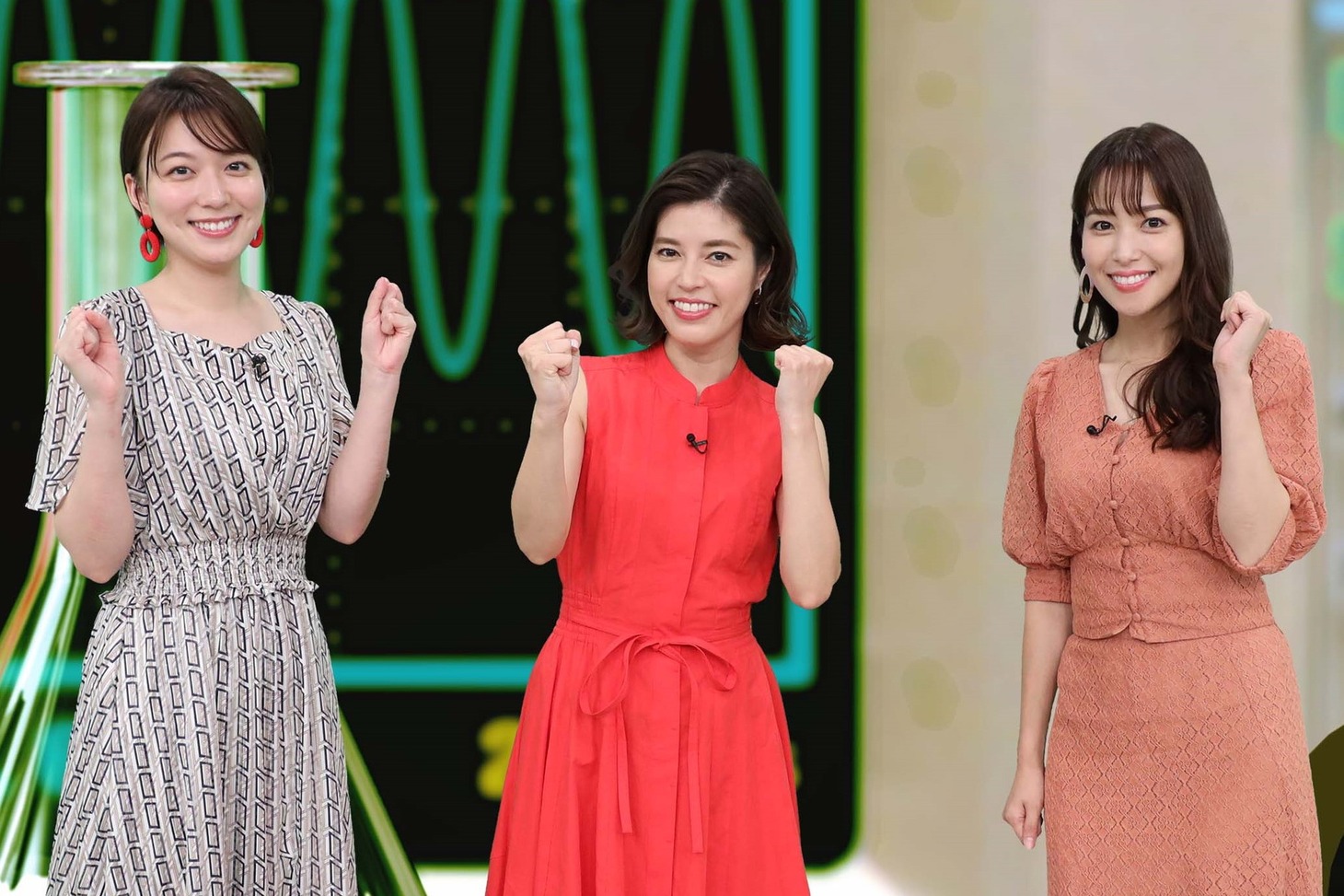 （左から）阿部華也子、神田愛花、鷲見玲奈。(c)フジテレビ
