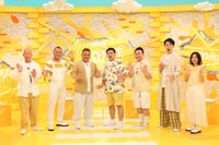 「土曜プレミアム『ただ今、コント中。』」に出演する（左から）バイきんぐ、サンドウィッチマン、かまいたち、3時のヒロイン福田。