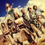 シソンヌ出演ミュージカル「モンティ・パイソンのSPAMALOT」ビジュアル公開
