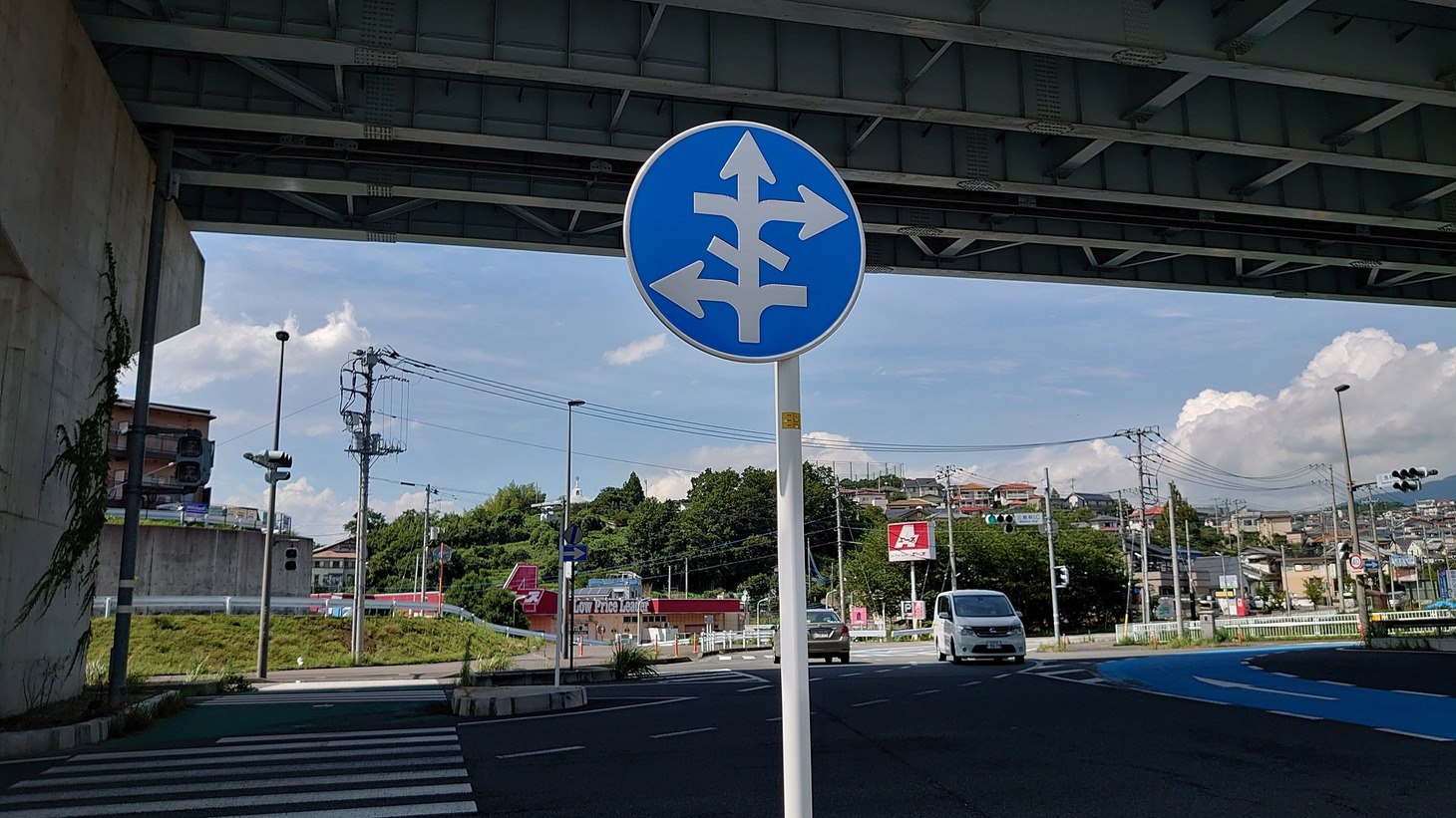 「となりのスターさん」より。(c)静岡朝日テレビ