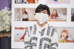 ミラクルひかる みかん 丸山礼ら 女性モノマネ軍団 が しゃべくり でネタ披露 お笑いナタリー ミラクルひかる みかん 丸山礼ら 女性モノマネ軍団 が しゃべくり でネタ披露 お笑いナタリー