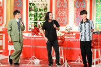 （左から）ミキ亜生、Creepy NutsのR-指定とDJ 松永。