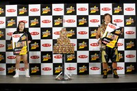 左から長州小力、長州力。