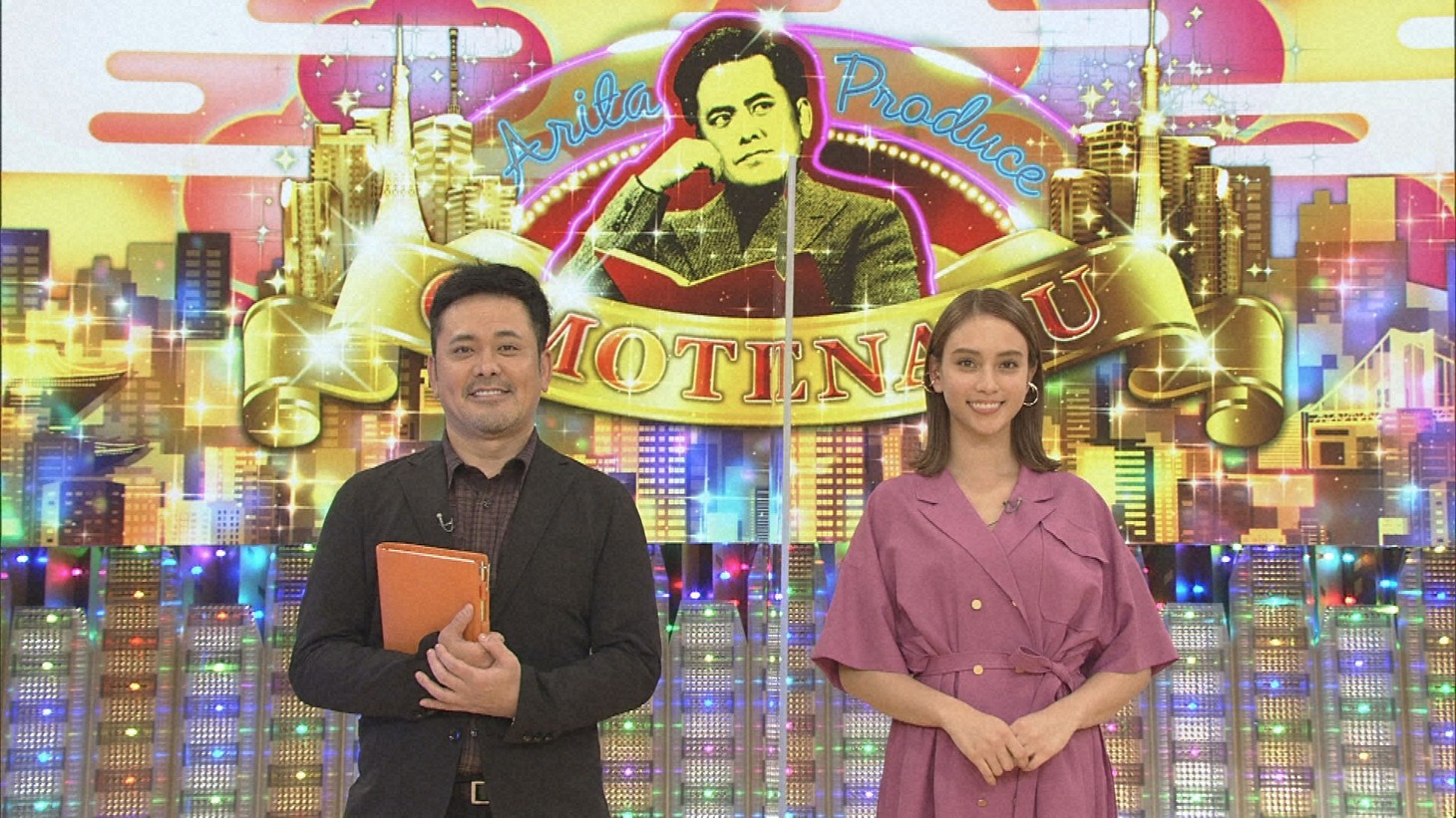 くりぃむしちゅー有田（左）とゲストの滝沢カレン（右）。(c)NHK