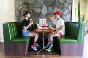 「部屋着と ジョニ男と わたし。」より。