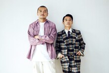 カミナリ。左から大槻班長スタイルのまなぶ、利根川幸雄スタイルのたくみ。