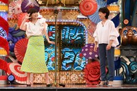 （左から）松本伊代、榊原郁恵。(c)ABCテレビ