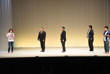 左からあぁ～しらき、サンドウィッチマン、わらふぢなるお。