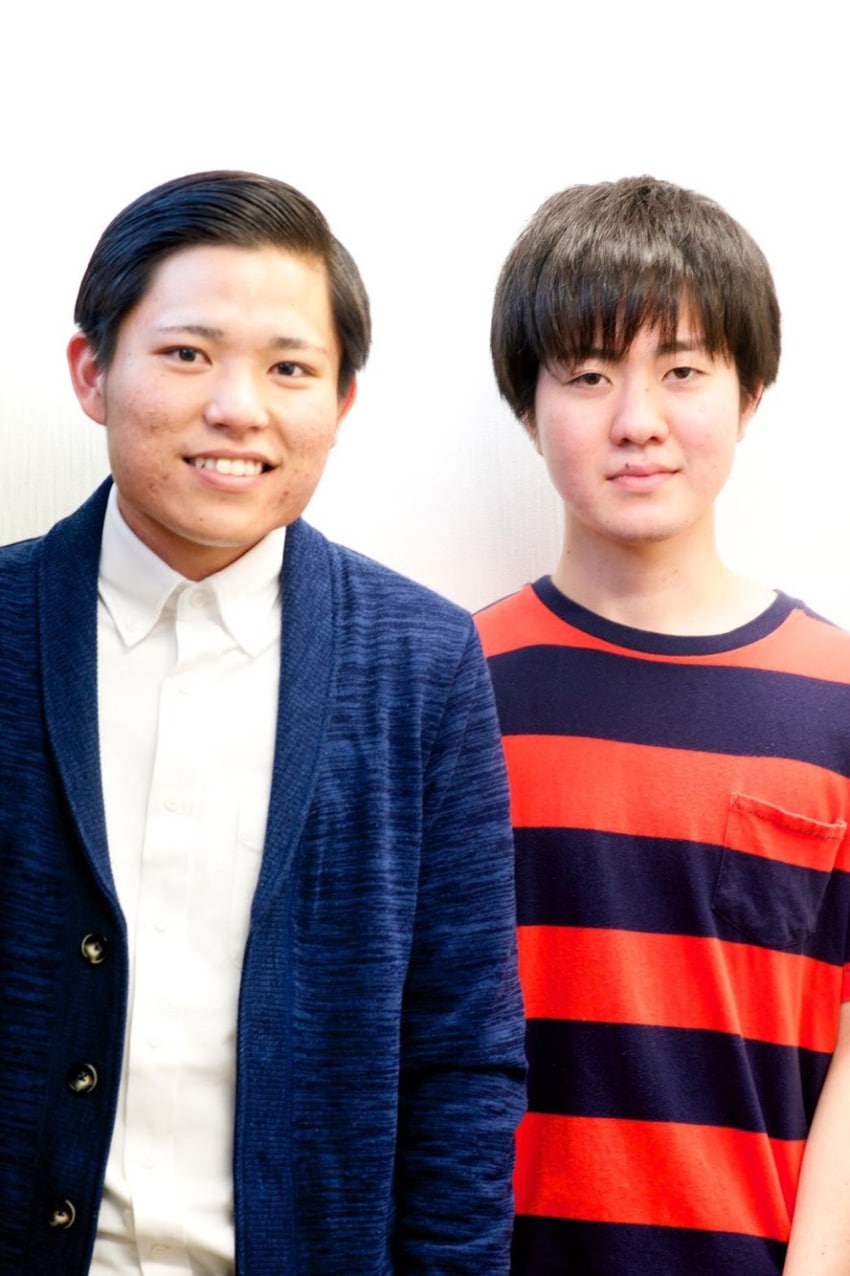 春組織。左から具志堅セイト、新垣一成。