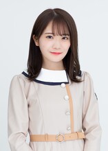 「卒業アルバムに1人はいそうな人を探すラジオ」火曜パーソナリティの秋元真夏（乃木坂46）。