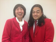 モダンタイムス。左から、としみつ、川崎。