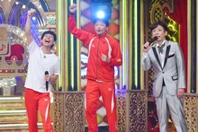 「歌ネタ王決定戦2020」で優勝したさや香。