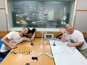 新番組「芸人お試しラジオ『デドコロ』」を最初の2カ月間担当するトム・ブラウン。