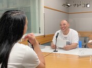 トム・ブラウンみちおと布川（手前）。