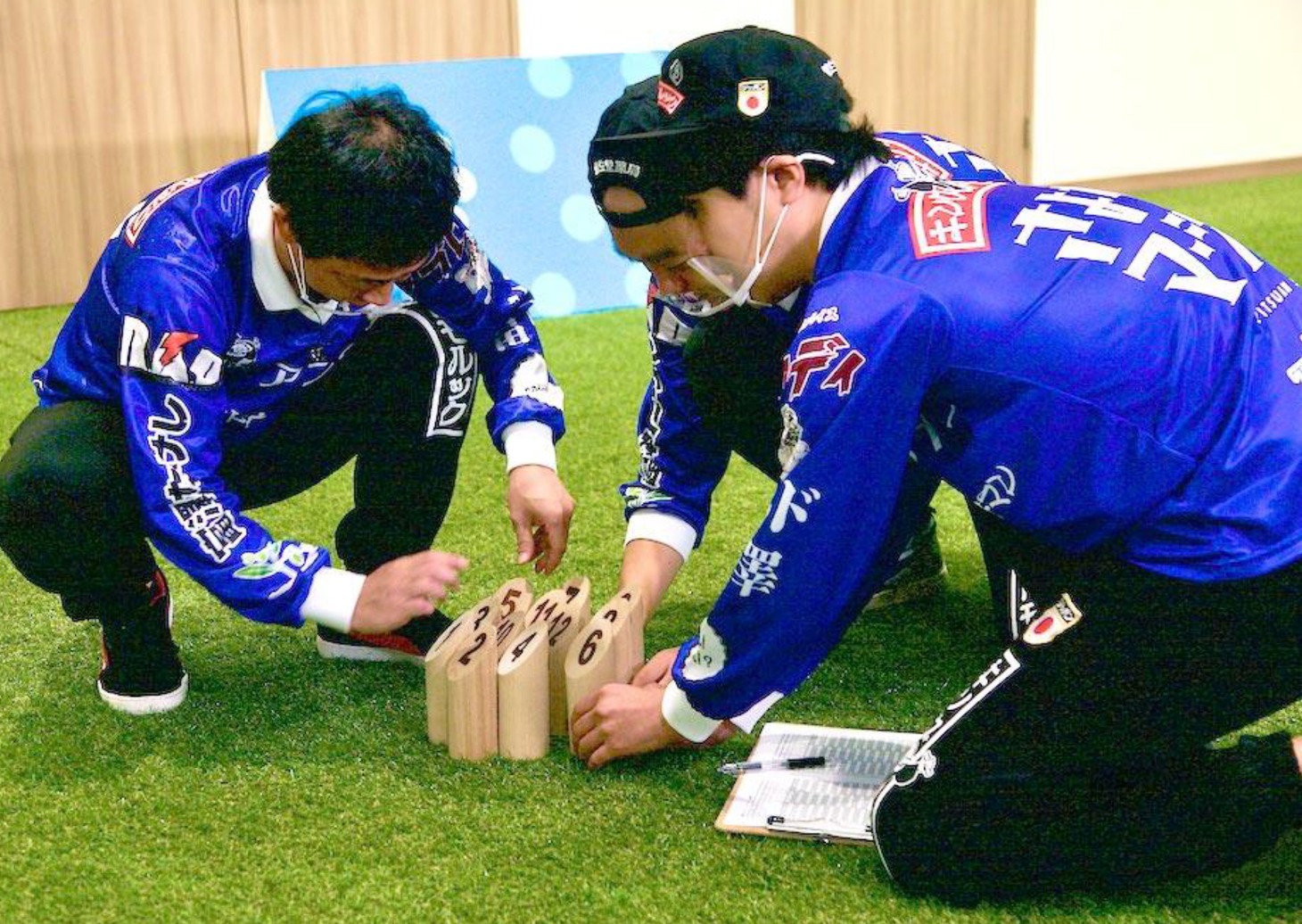 「さらば青春の光のモルック勝ったら10万円！」より。