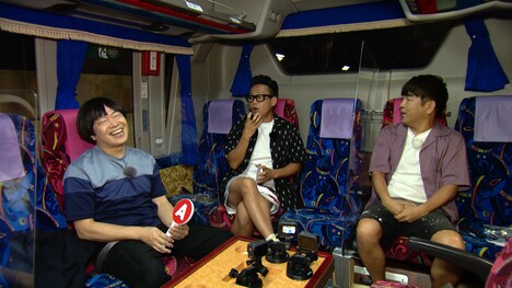 （左から）蛍原徹、宮川大輔、FUJIWARA藤本。(c)関西テレビ