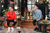 笑福亭鶴瓶とハナコ菊田。(c)TBS