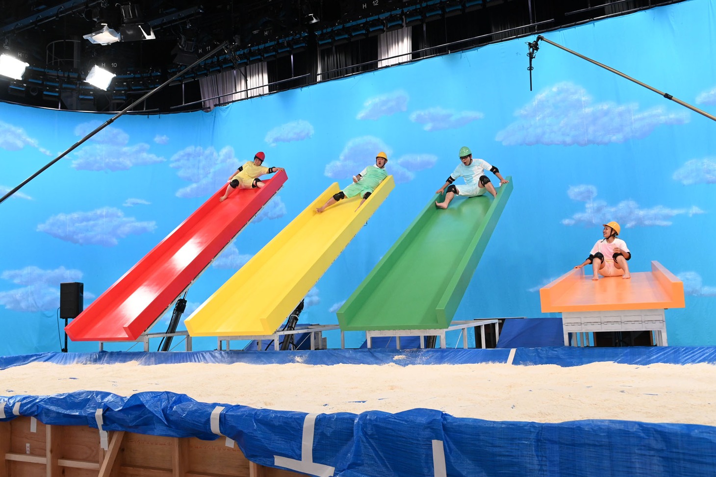 「探シタラTV 事務所対抗！次世代お笑いスター発掘SP」の収録の様子。