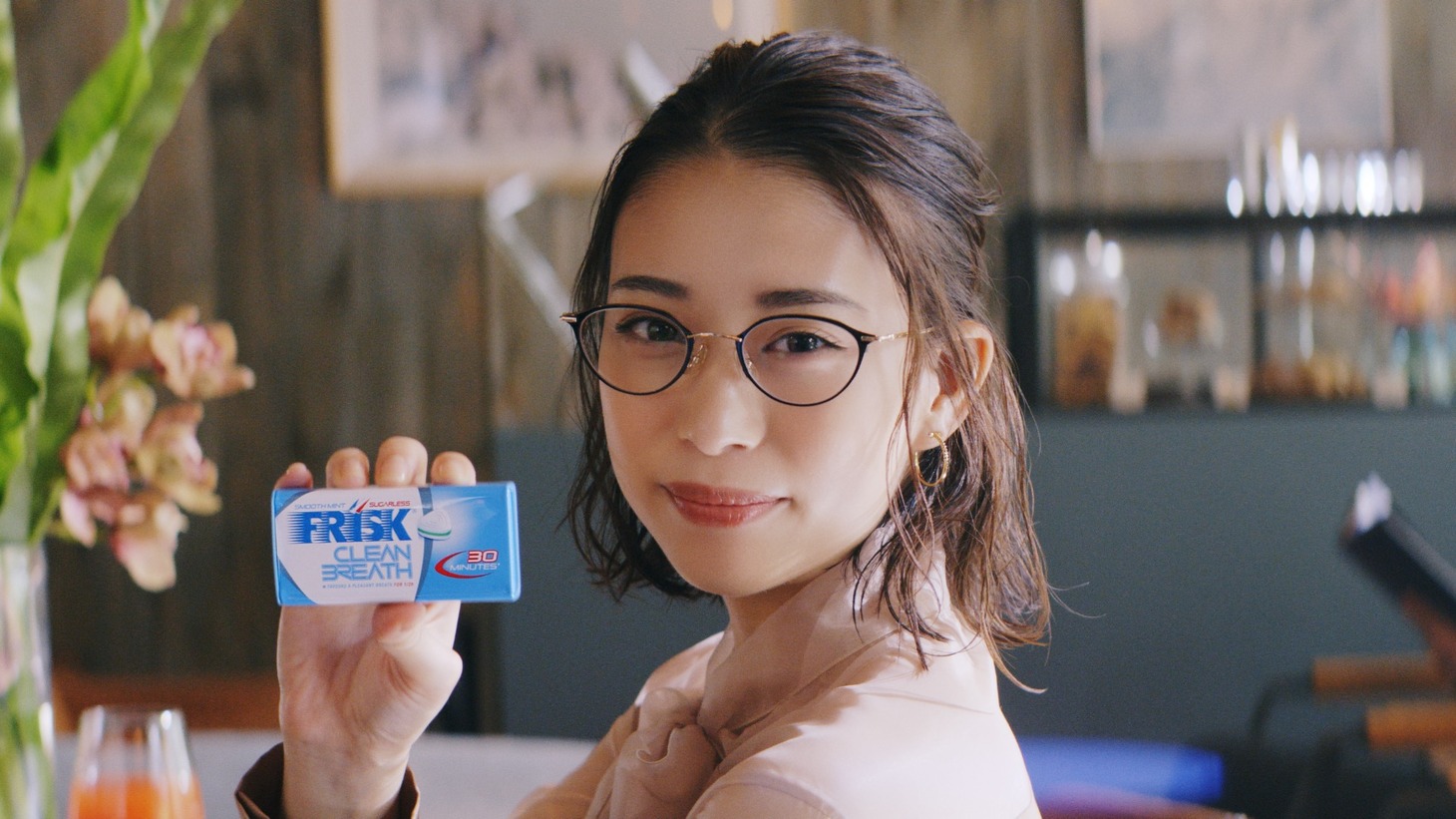 WebCM「こんなとき、FRISK！」の「リモートワーク」編より。