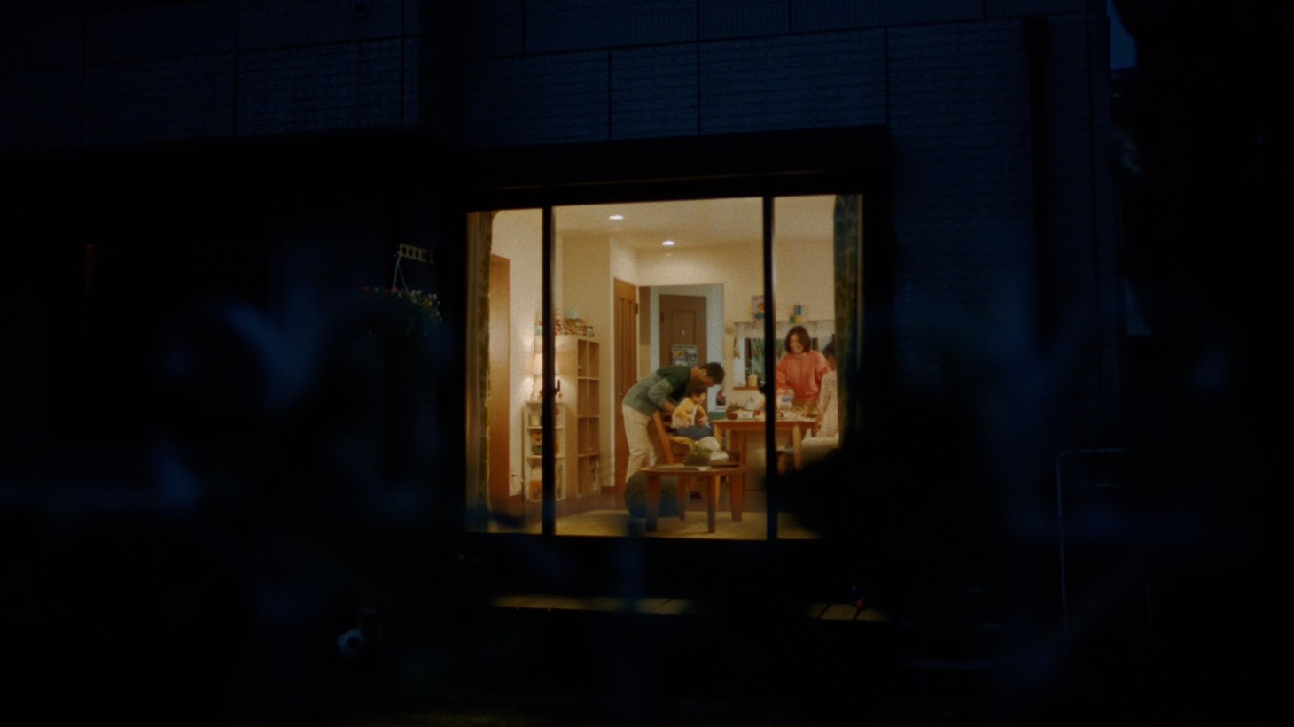 新CM「ごはん at HOME・息子」編より。