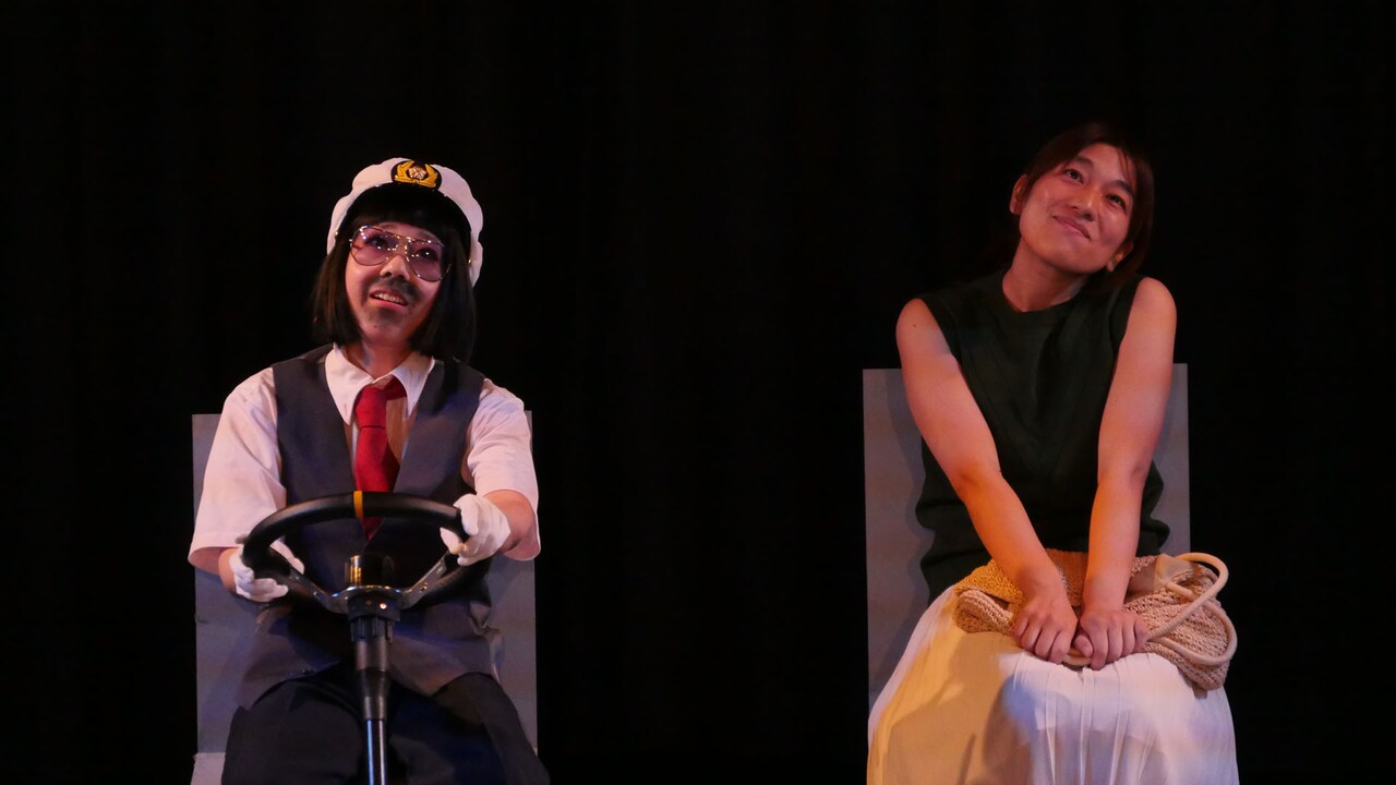 日本エレキテル連合の単独公演「Neo Doki-Doki」より。