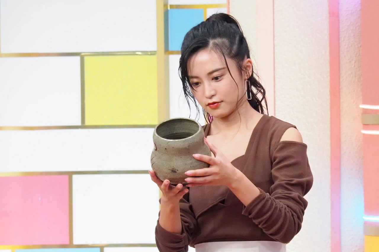小島瑠璃子