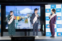 左から河北麻友子、ぺこぱ。