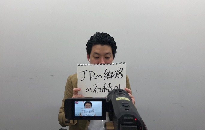 霜降り明星・粗品 (c)静岡朝日テレビ