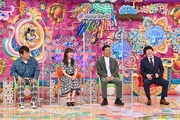 「踊りたくない芸人」MC側の（左から）FUJIWARA藤本、指原莉乃、松本利夫、蛍原徹。(c)テレビ朝日