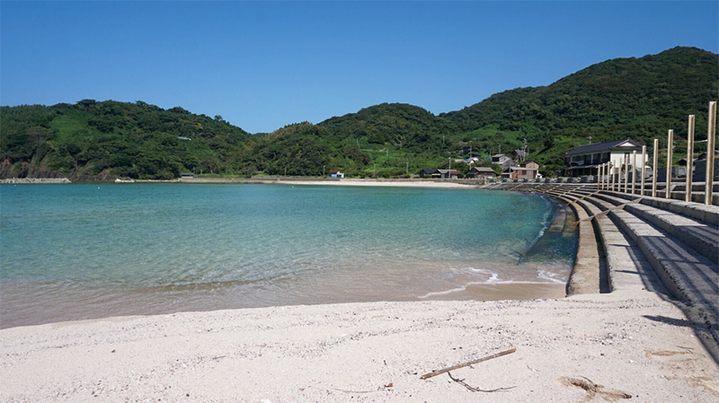 海辺の田舎町のイメージ。