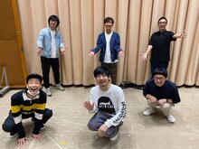 ゲストのGAG（前列3人）と東京03。