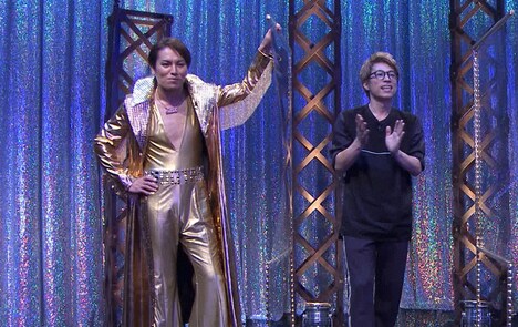 50TAとロンドンブーツ1号2号・田村淳（右）。(c)テレビ朝日