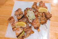 「おうちで食べよう！高円寺デリバリーフェス Live配信」で紹介される予定の「音鶏家」のメニュー。