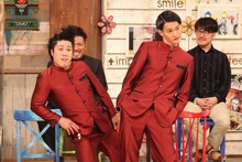 「お笑い向上委員会」に初登場するコウテイ（手前）。(c)フジテレビ