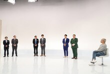 （左から）中川家、ナイツ、ミルクボーイ、松本人志。(c)フジテレビ