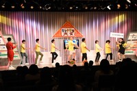 選手入場の様子。