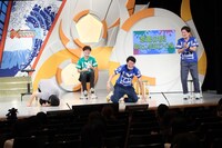 「さや香・ラニーノーズ・ネイビーズアフロのバツウケテイナーR～漫才で笑かした後キュンキュンさせちゃうぞSP～」より。(c)SUN-TV／吉本興業