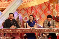 （左から）高橋英樹、アンミカ、バナナマン日村。(c)フジテレビ