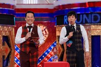 選考会MCの藤崎マーケット。