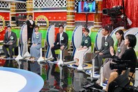 福島暢啓アナ、山崎香佳アナ、川地洋平アナ、清水麻椰アナ、森本尚太アナ、玉巻映美アナ、藤林温子アナ。